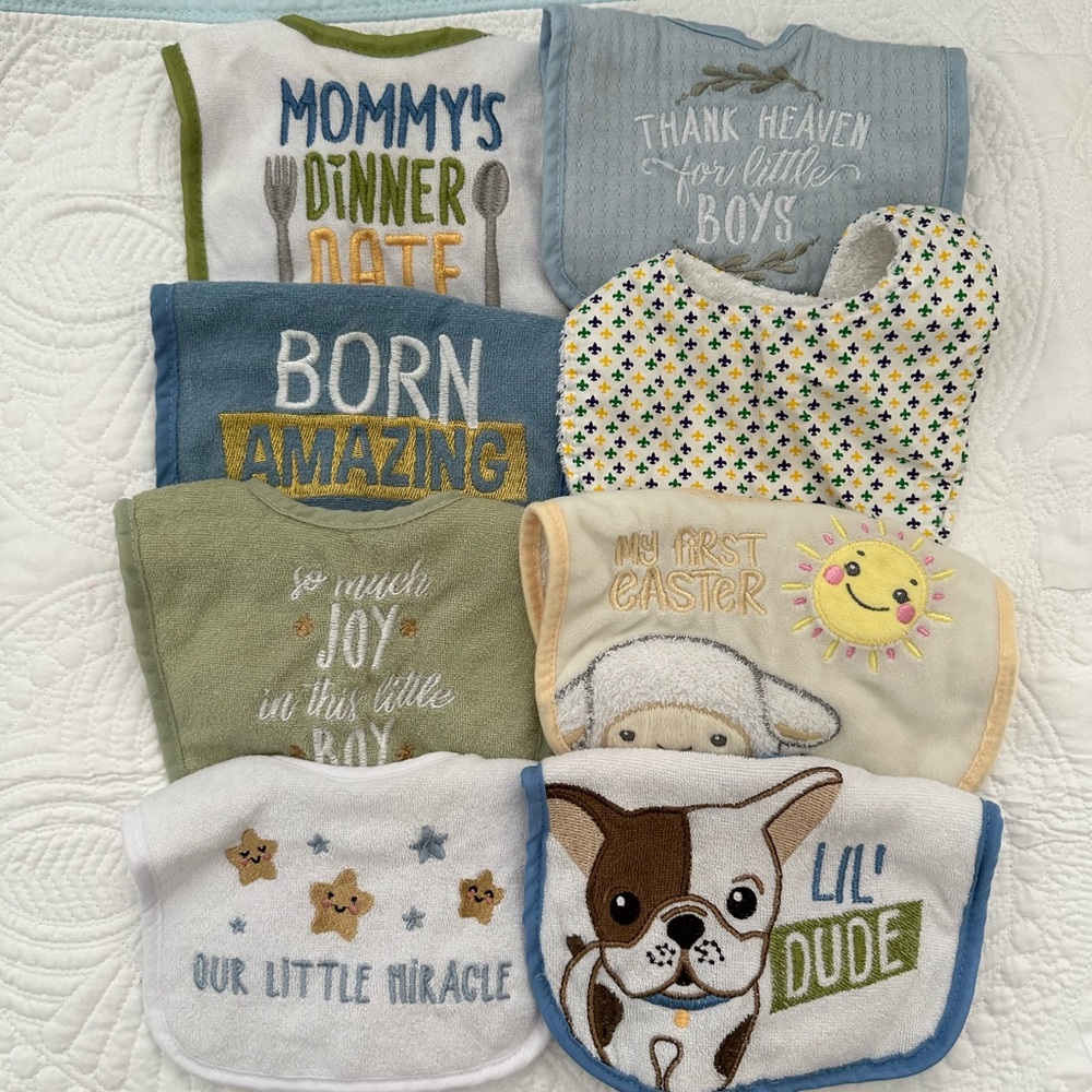 8 baby bibs